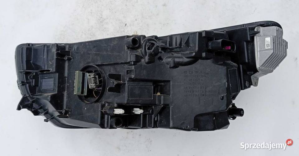 Volvo XC40 Full Led reflektor lampa prawy przód Przeźmierowo