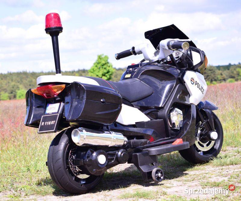 NAJWIĘKSZY SUPER SZYBKI MOTOR ŚCIGACZ POLICYJNY Toruń