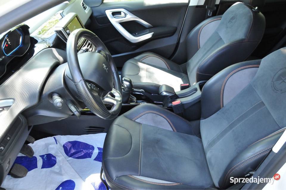 Peugeot 2008 12 Pure Tech GPF Crossway SS śląskie