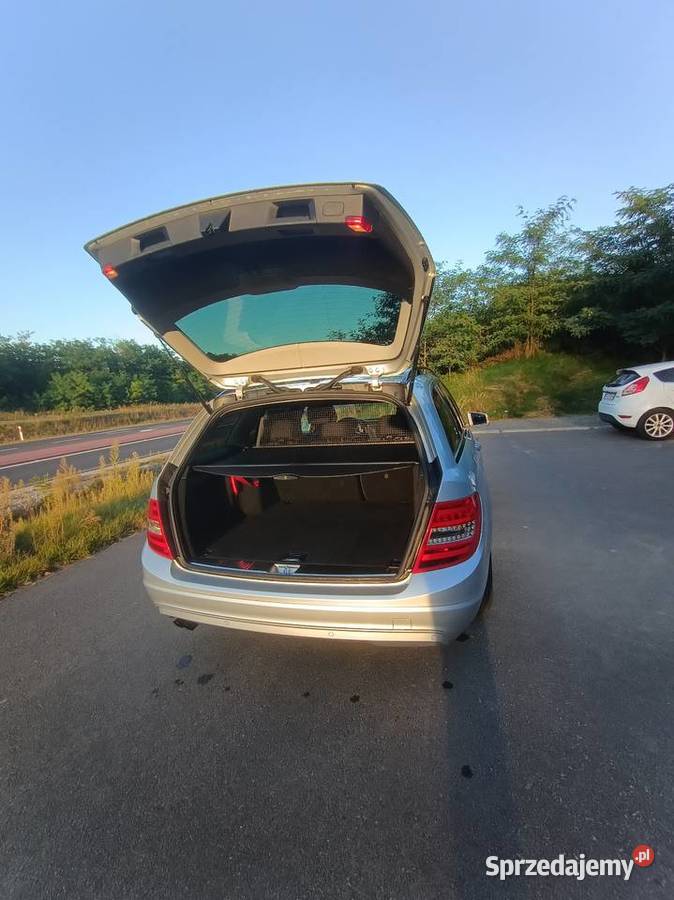 Mercedes c klasa lift Rok produkcji 2011 Gniezno