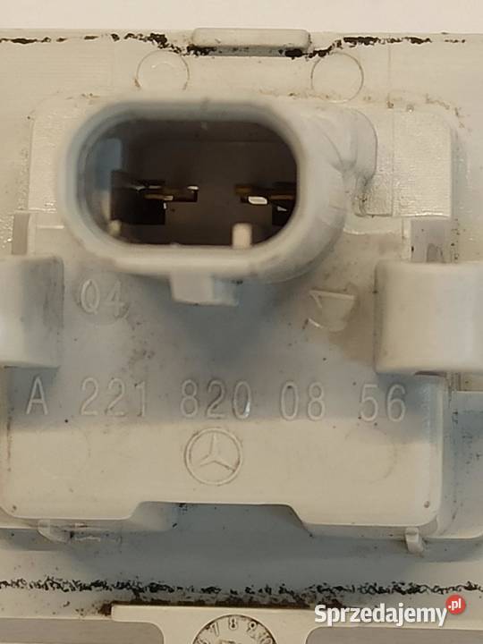 MERCEDES W205 LAMPKA TABLICY A2218200856