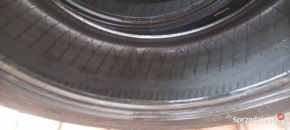 Opony zimowe nokian 225x45x17 Łódź