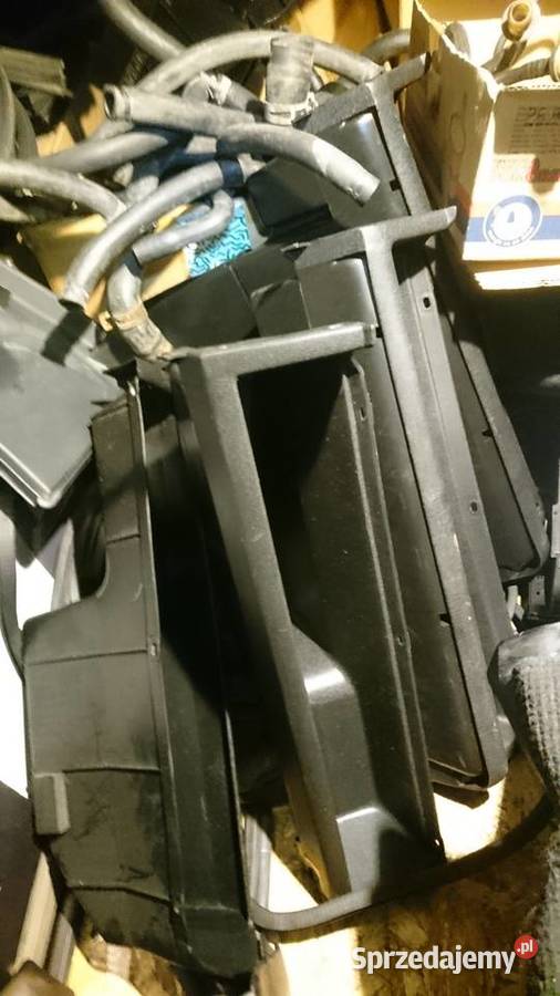 Półka serwisowa pod deskowa VW Golf II Rok produkcji 1992