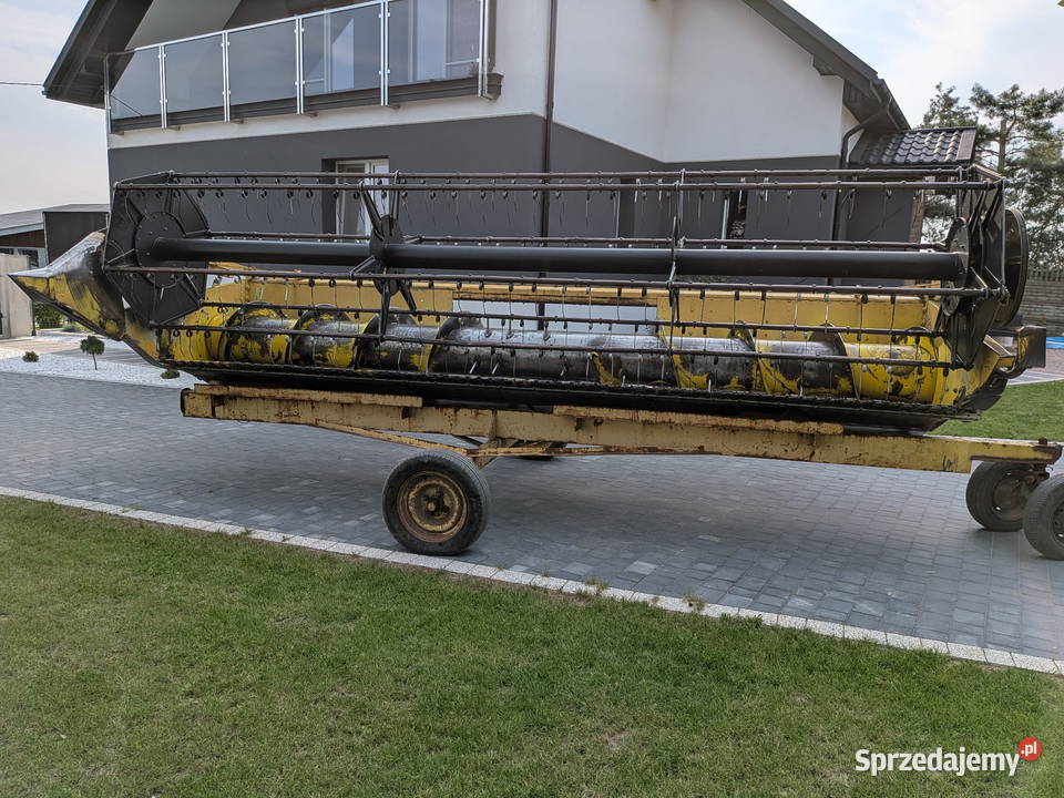 NewHolland nieuszkodzony Zbożowe mazowieckie Kłonowiec-Koracz