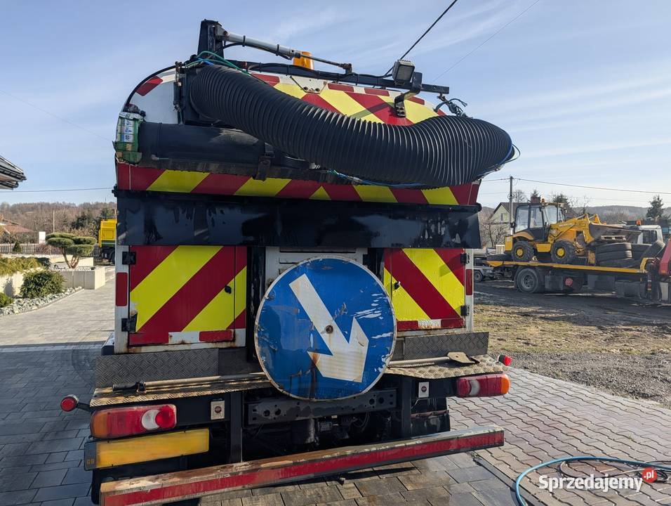 Zamiatarka uliczna DAF LF 45 180 FAUN 2016 Ropczyce