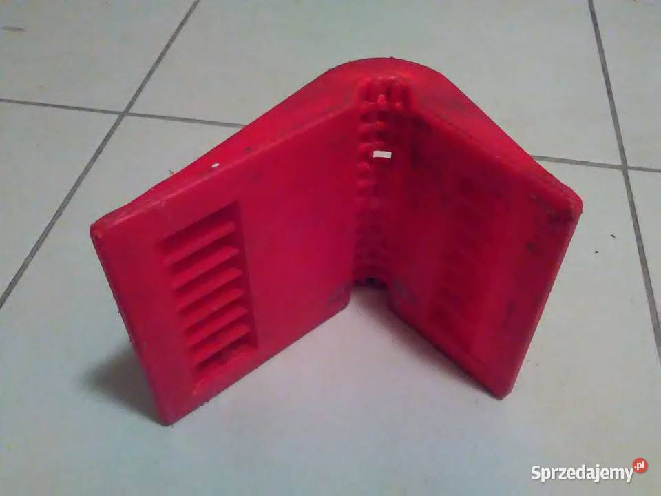 Narożniki pod pasy Kasina Wielka