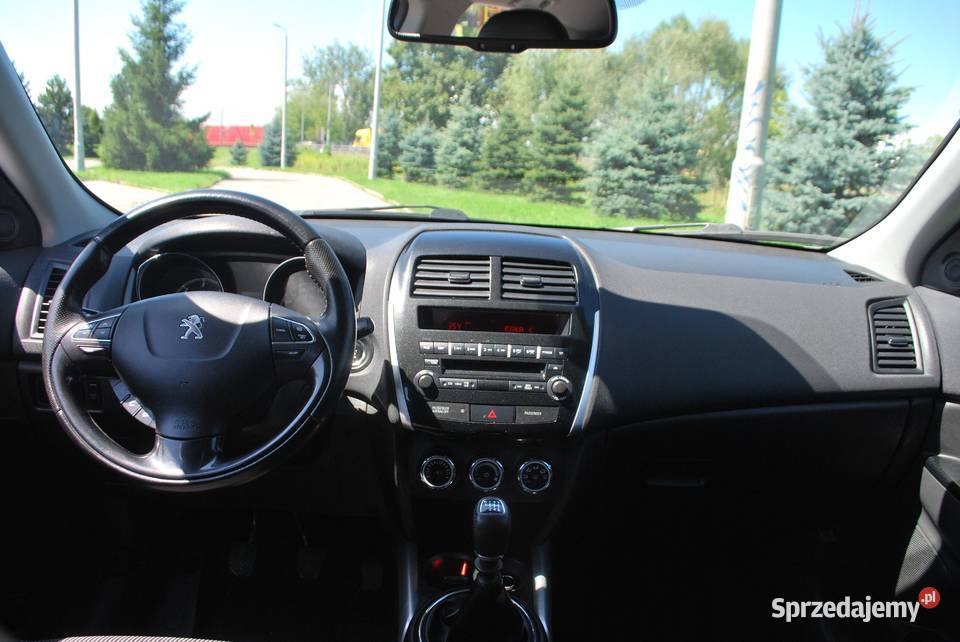 Peugeot 4008 16 HDI 115 4x4 Klima czujniki radio
