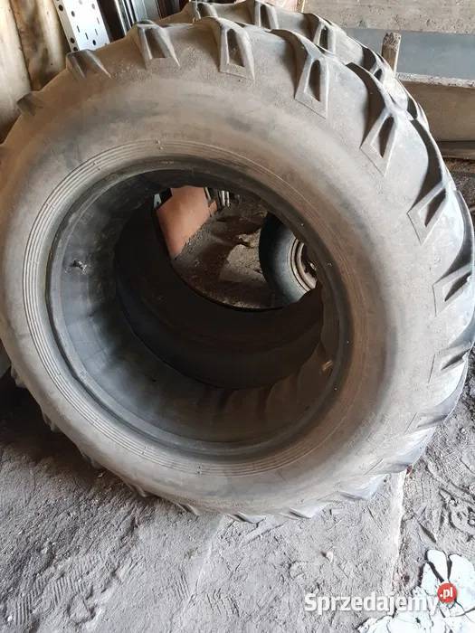 Opony Zetor 5211 130028 dętki w zestawie lubelskie Gruszka Mała Pierwsza sprzedam