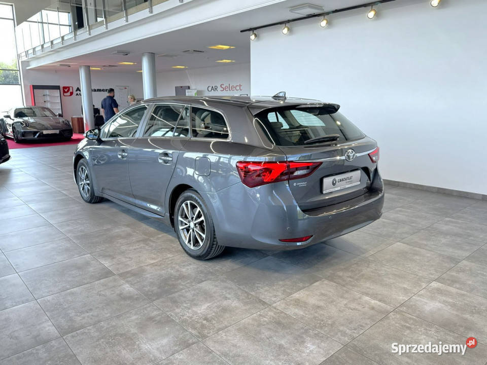 Toyota Avensis SW 18 147 automat 2018 r salon 1800cm3 Myślenice