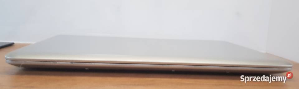 HP Pawilion 17g132nw i36100U AMD Radeon R7 M360 1600 x 900 Golina