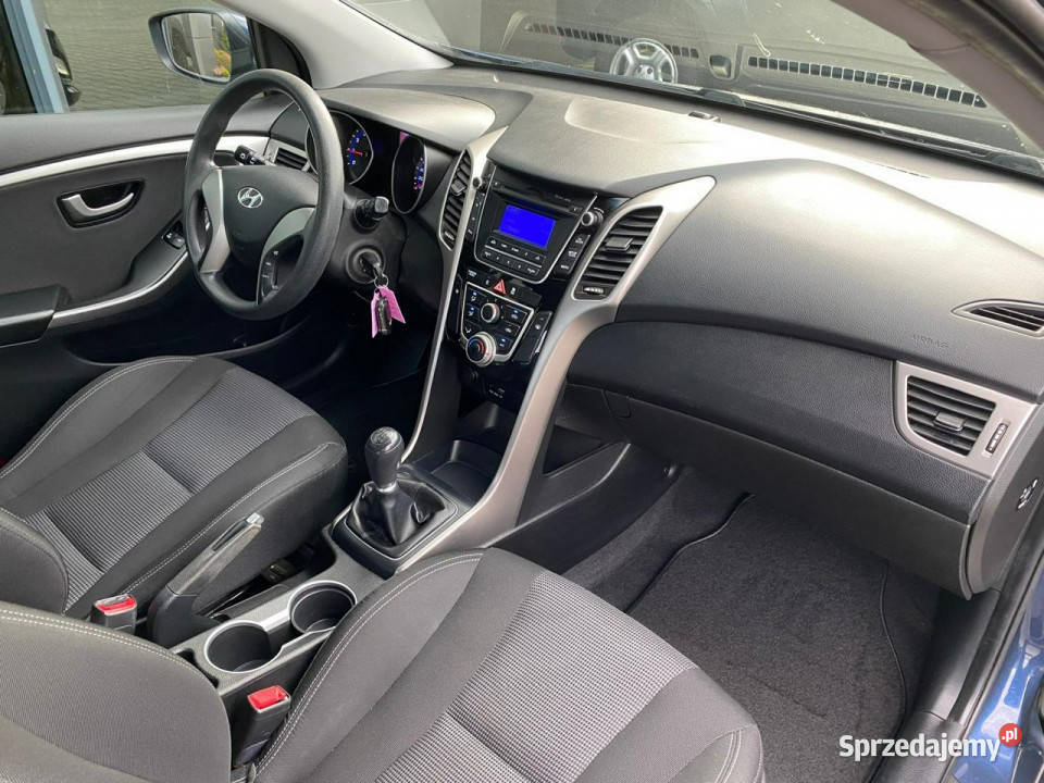 Hyundai i30 LED lift klimatyzacja manual czujnik deszczu Żory