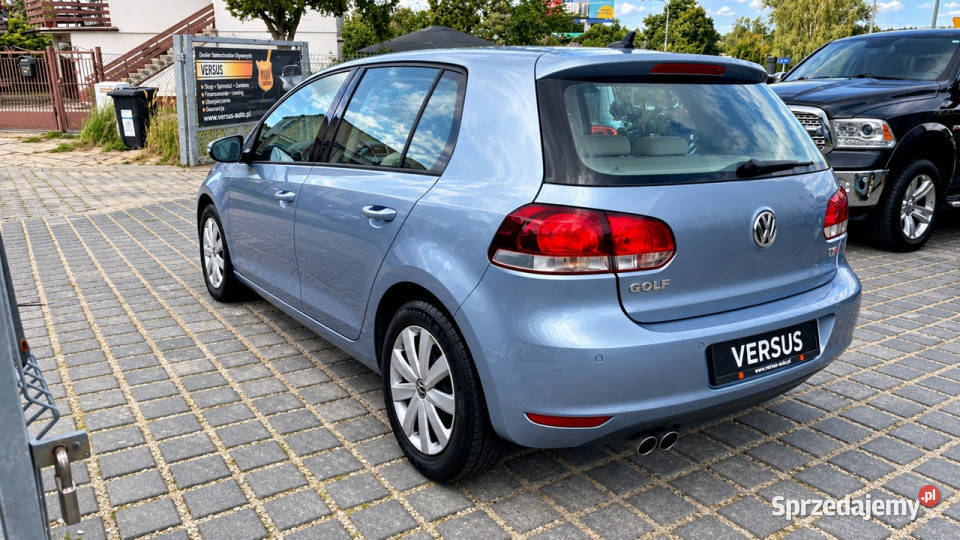 Volkswagen Golf 18 160 Highline As parkowania