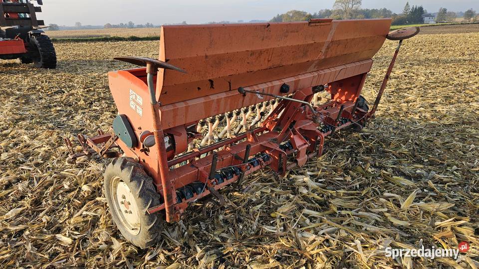 Siewnik 3m reform nieuszkodzony Brodnica sprzedam