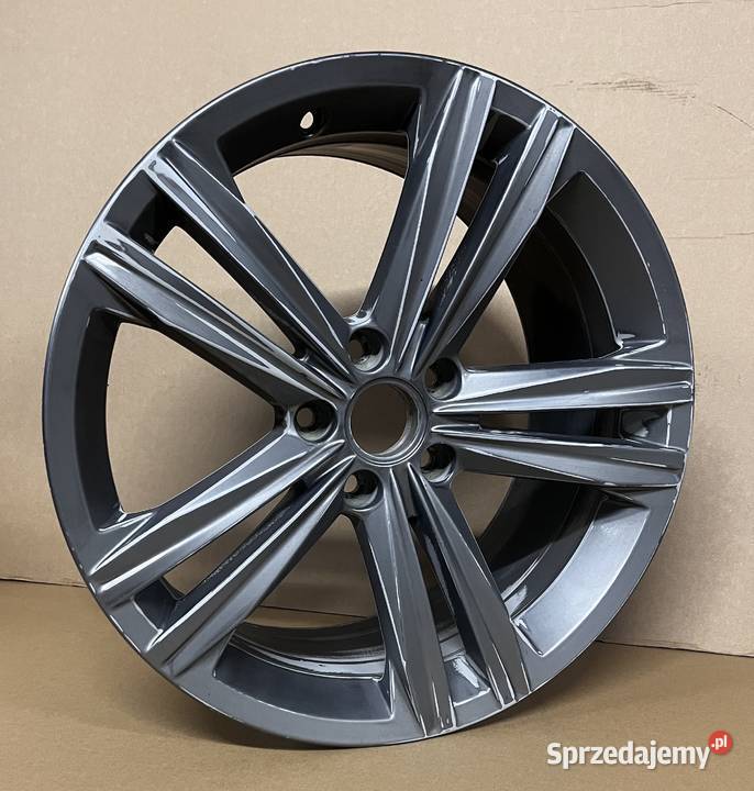 Felga VW Passat Alltrack 3G Arteon Sebring Samochodowe Gostyń