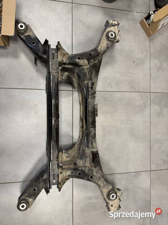 Honda CRV V zawieszenie tył wózek wahacz lubelskie Kozubszczyzna