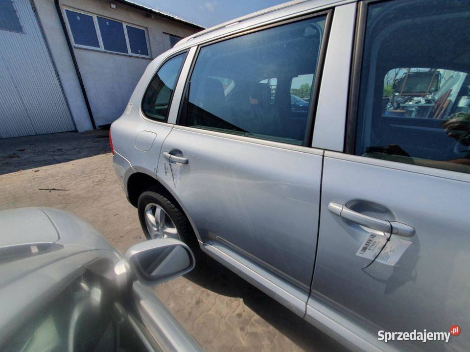 DRZWI PRAWE TYŁ PORSCHE CAYENNE I LA7W Pozostałe Lipno