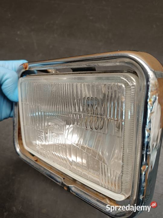 Lampa przód przednia światło reflektor klosz Gołaczewy