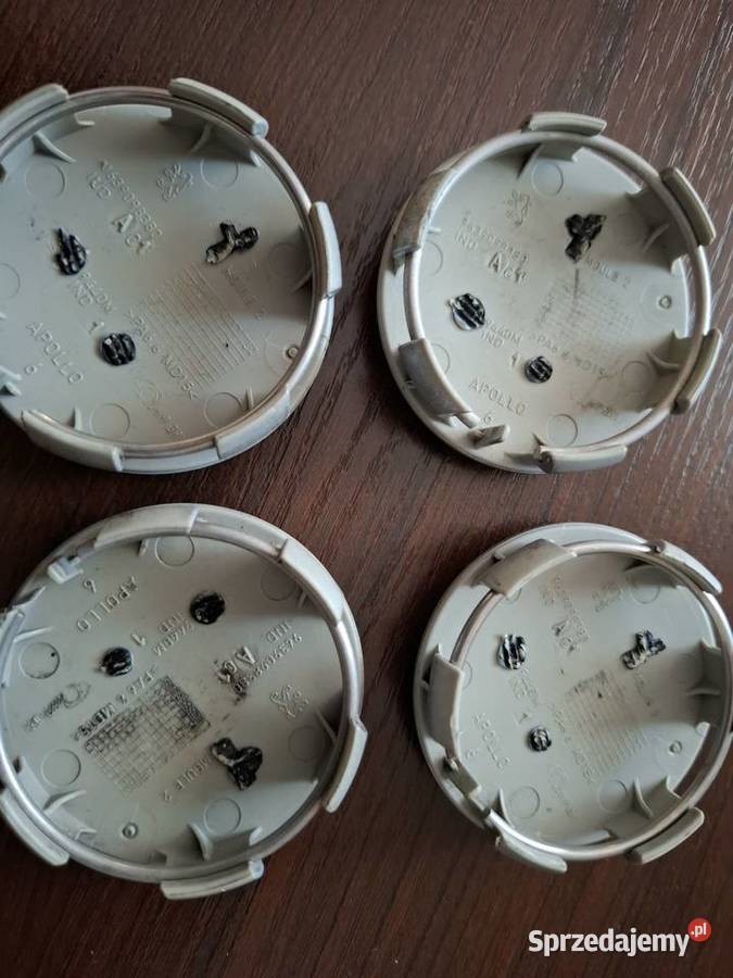 PEUGEOT 4 ORYGINALNE DEKIELEKI DO FELG 60 MM Zarzecze sprzedam