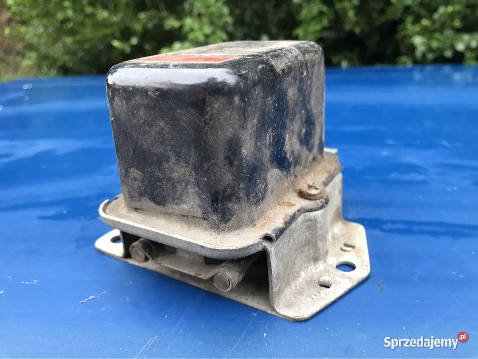 Fiat 125p Polonez Żuk Tarpan Regulator napięcia