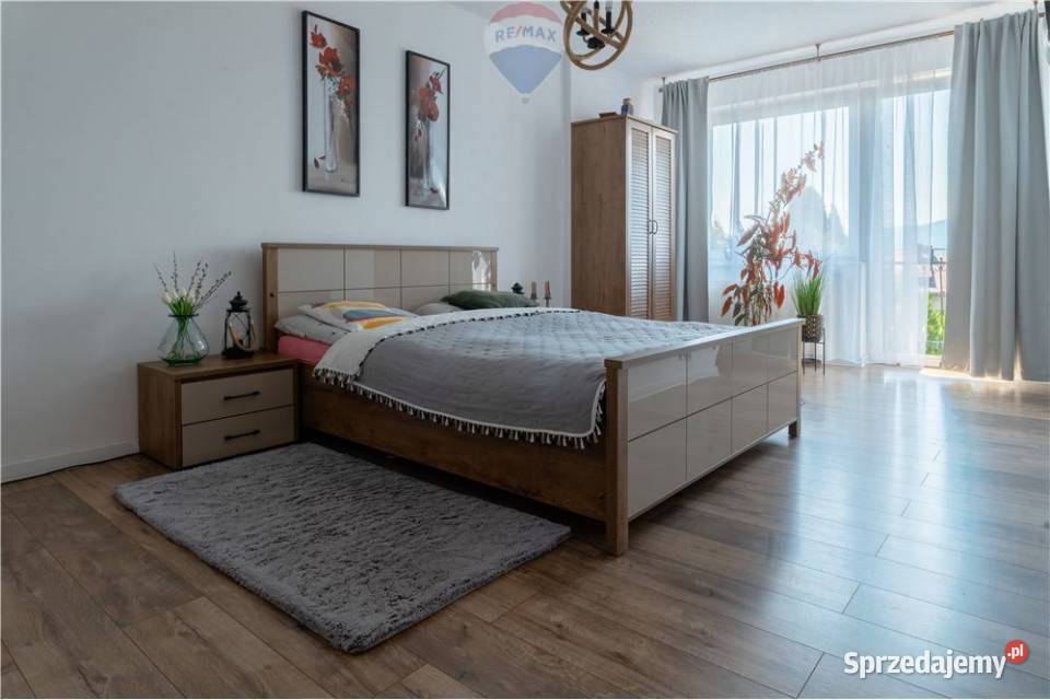 Dom zabudowa szeregowa 217m2 Żywiec Irysowa śląskie