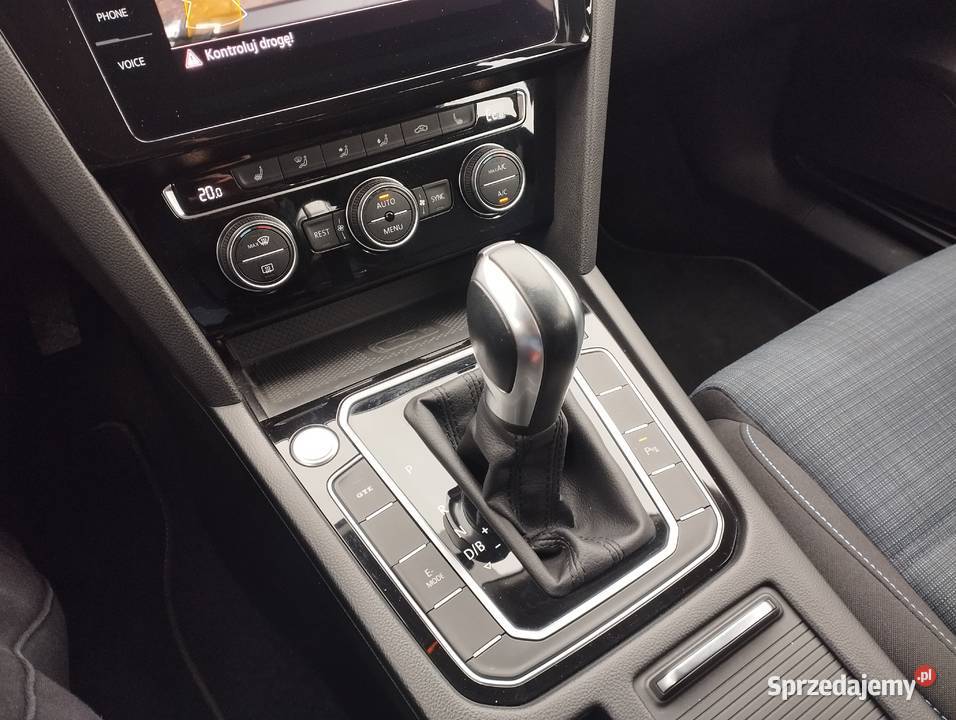 Volkswagen Passat Benzyna PlugIn Hybryda 66 Warszawa