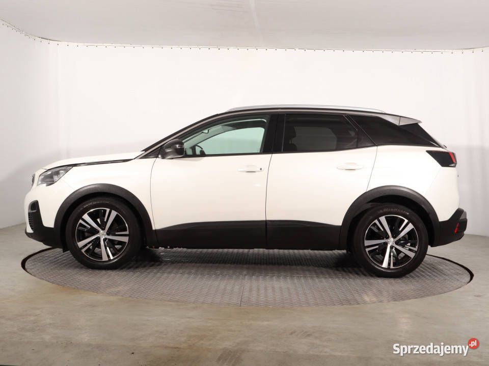 Peugeot 3008 12 PureTech kamera cofania