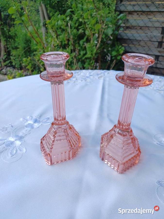 Dwa świeczniki szkło rozalinowe Kolekcja Poznań