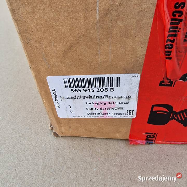 SKODA KODIAQ LIFT LAMPA PRAWY TYŁ IDEALNA