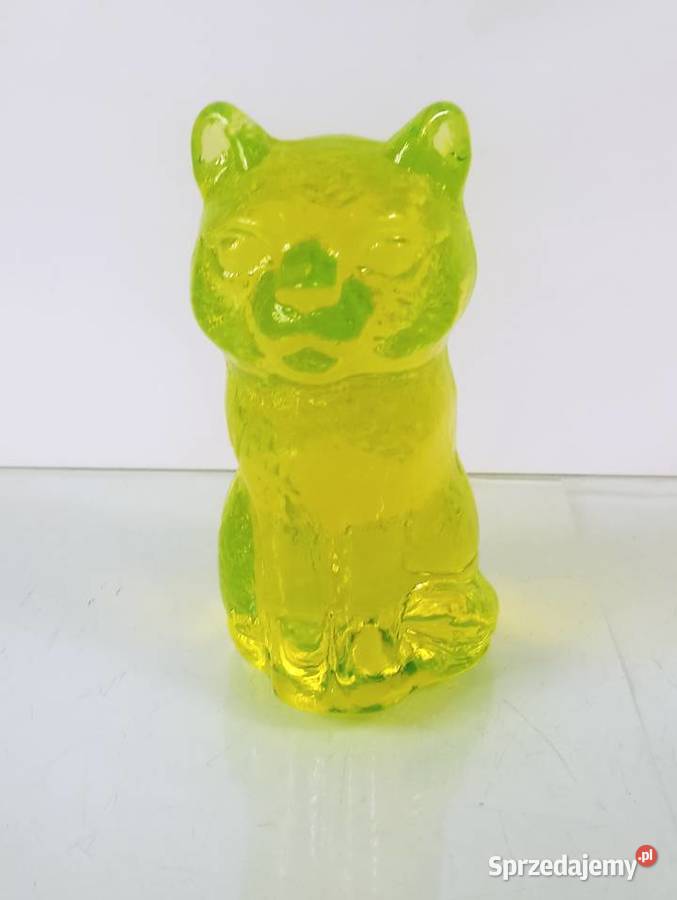Figurka Kot Szkło Uranowe Nowa Sól