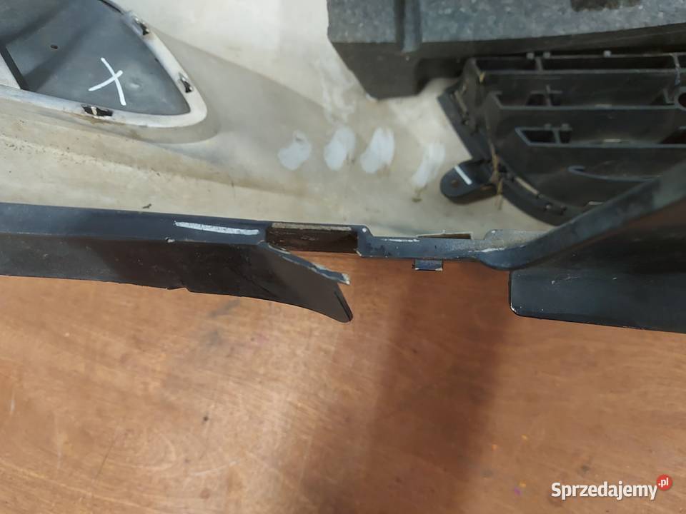 OPEL ZAFIRA B zderzak przedni 13247273 Kielce