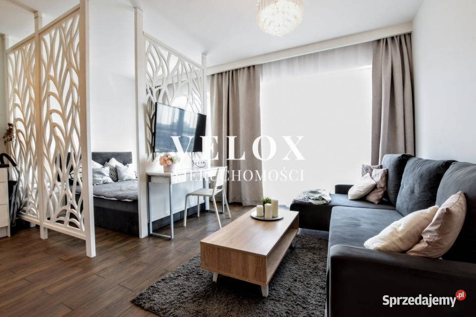 Kawalerka os Jarzębinowe balkon apartamentowiec Szczecin