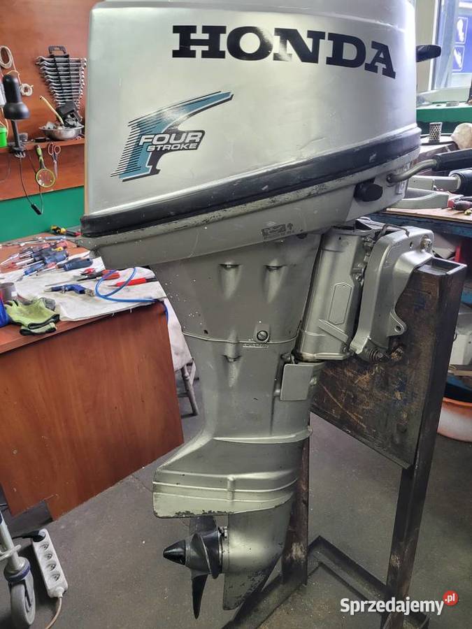 Silnik do łodzi Honda 6 4 Takt Olsztyn sprzedam