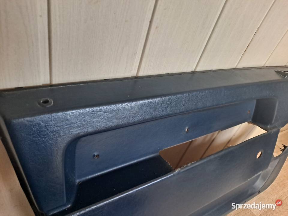 Granatowa tapicerka Volvo 740940 osobowe Wrocław