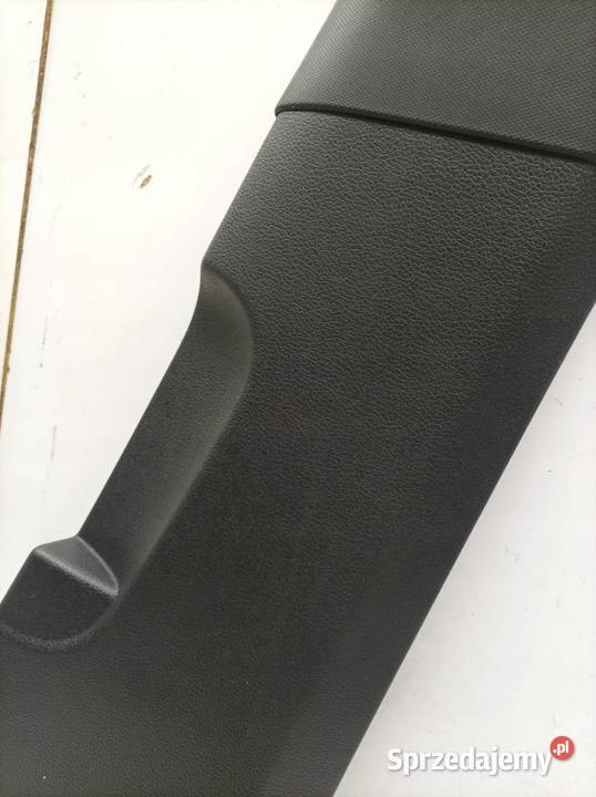 OSŁONA SŁUPKA B LEWA PRAWA KOMPLET GTI CZARNA osobowe świętokrzyskie