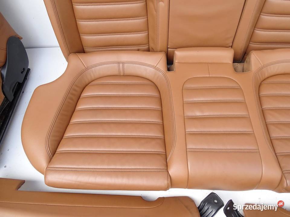 FOTELE KANAPA KOMPLET SKÓRA PODGRZEWANE UK VW