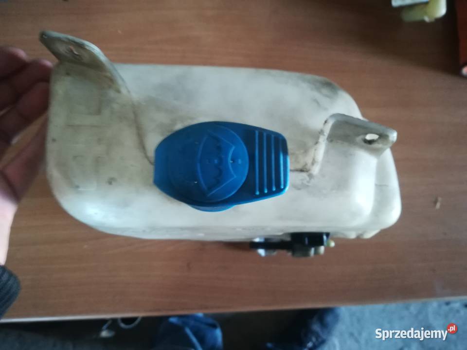 Zbiornik spryskiwaczy z pompką Vw Golf 3 III