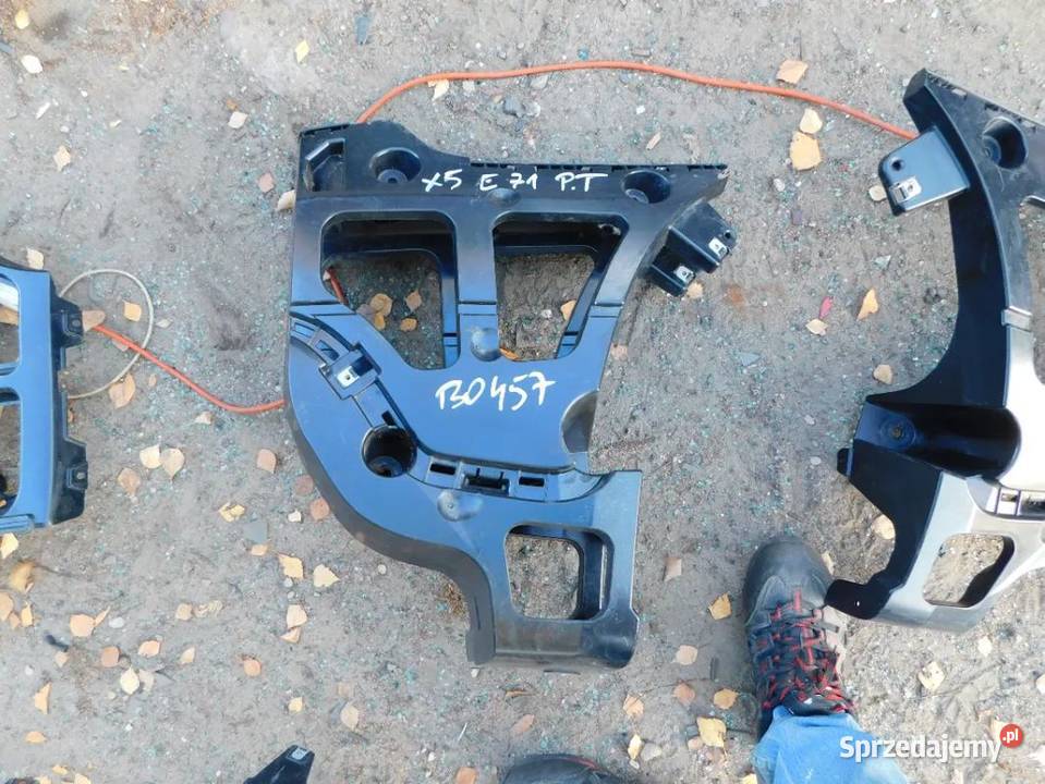 BMW E70 ślizg zderzaka prawy tył B0457 WYSYŁKA