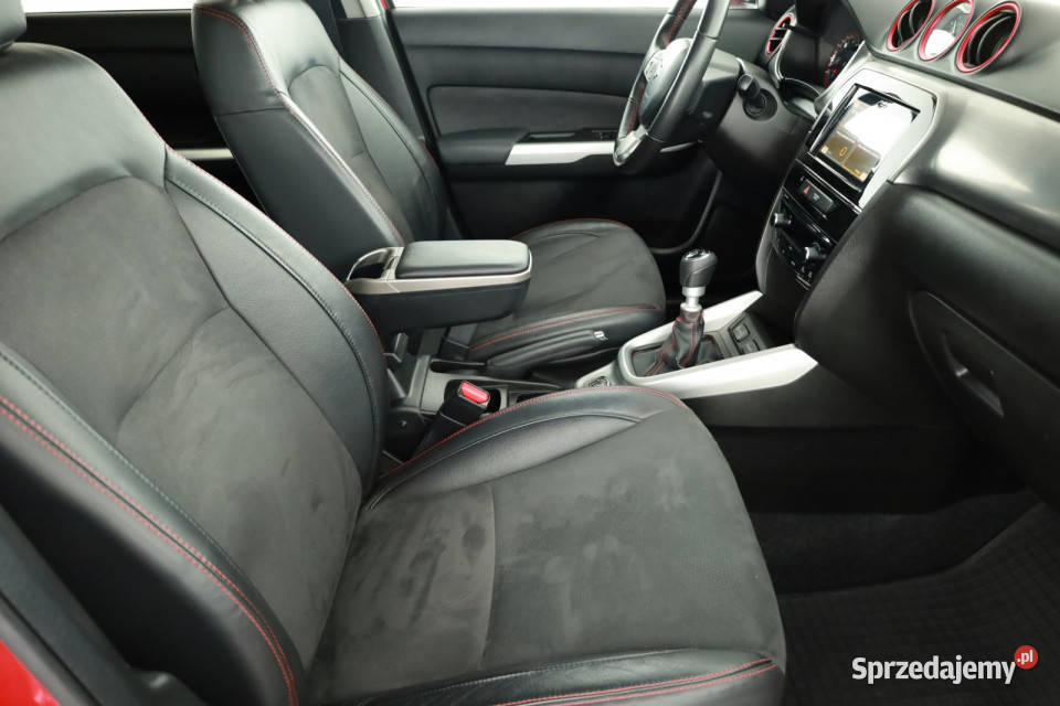 Suzuki Vitara 14 BoosterJet elektryczne szyby sprzedam