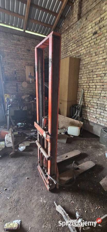 Widłak Paleciak Maszt na tyłl ciągnika Łupianka Stara sprzedam