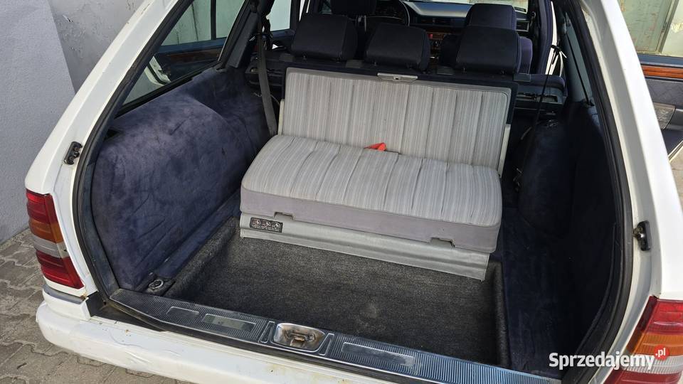 MERCEDES 124 KOMBI Nowy Świętów