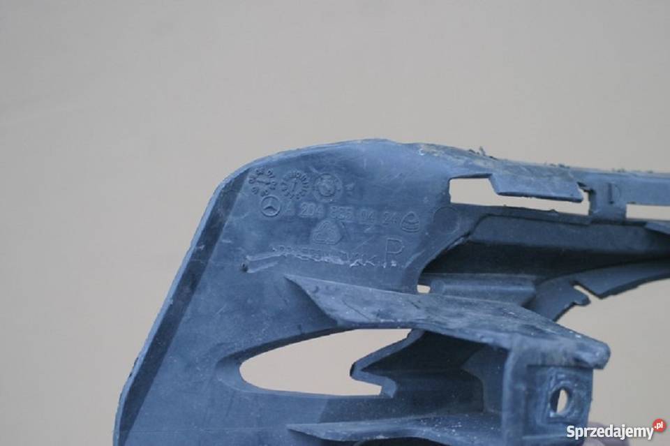 MERCEDES C KLASA W204 KRATKA ZDERZAKA HALOGENU