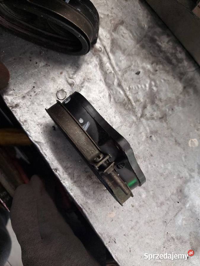 Suzuki GSX 550 króćce ssące dolot dolotowe Jelenia Góra