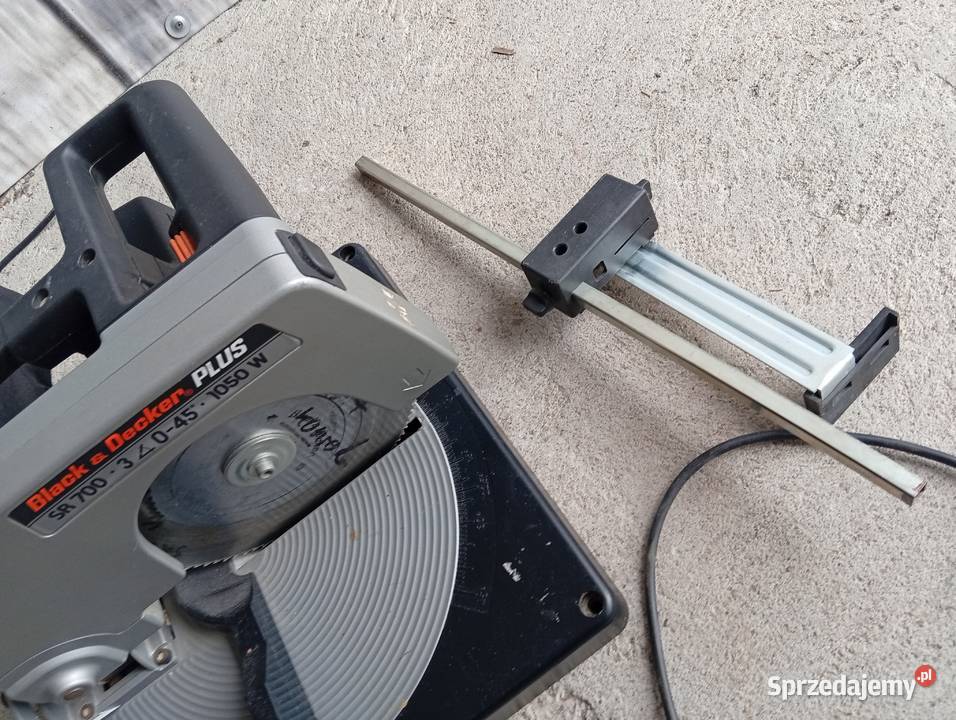 pilarka ukośna ukośnica Black Decker Plus SR700 kujawsko-pomorskie Byczyna
