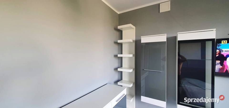 Malowanie szybko przed świętami i Nowym Rokiem Poręba