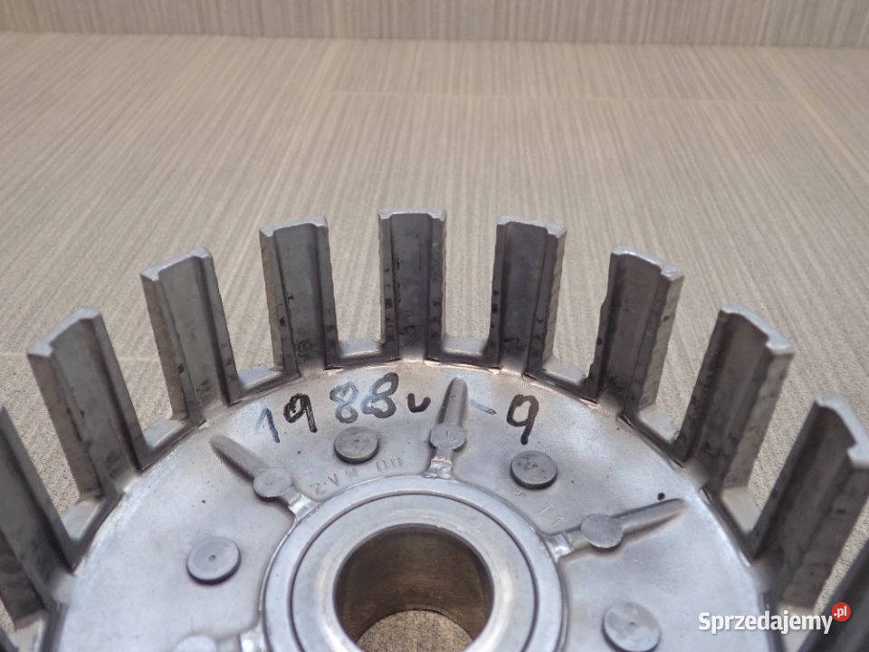 1 Kosz Sprzęgła Zewnętrzny Yamaha Yz 125 8688r