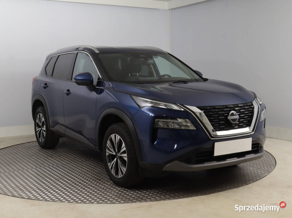 Nissan XTrail 15 VCT MHEV wielofunkcyjna kierownica Bielany Wrocławskie