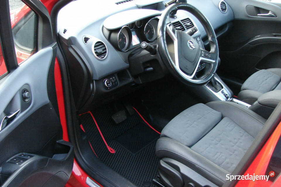 Opel Meriva Automat 17 CDTi Super auto II 2010 światła przeciwmgielne Piła