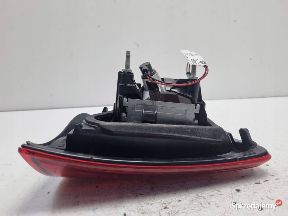 Renault Clio IV KOMBI TYLNIA TYLNA LAMPA LEWA Rudka