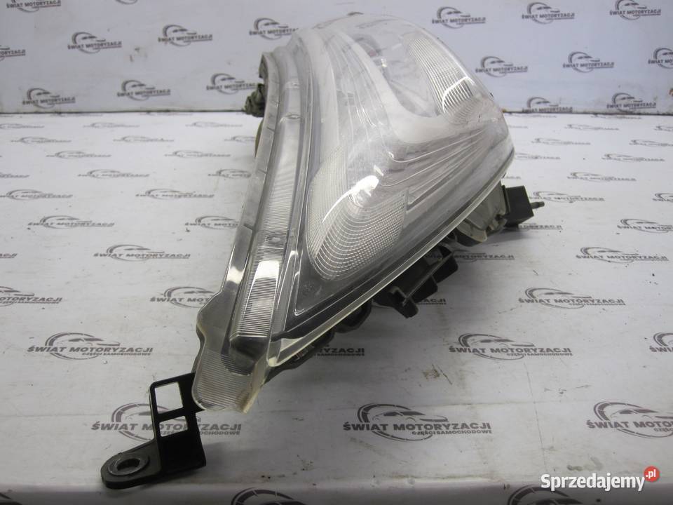 NISSAN JUKE I LIFT 15r lampa LED lewa przód świętokrzyskie Kielce sprzedam