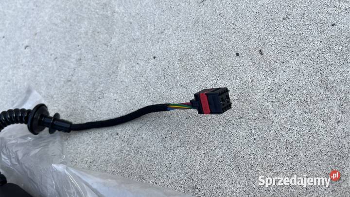 KIA STINGER siłownik elektryczny bagażnika Nur sprzedam